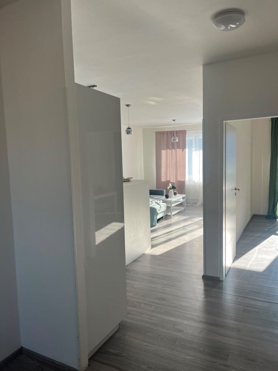Predaj bytu 3-izbový 85 m², Jeronýmova, Liberec, Liberecký kraj Predaj bytu 3-izbový 85 m², Jeronýmova, Liberec, Liberecký kraj
