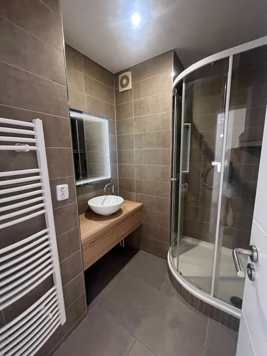 Predaj bytu 3-izbový 85 m², Jeronýmova, Liberec, Liberecký kraj Predaj bytu 3-izbový 85 m², Jeronýmova, Liberec, Liberecký kraj