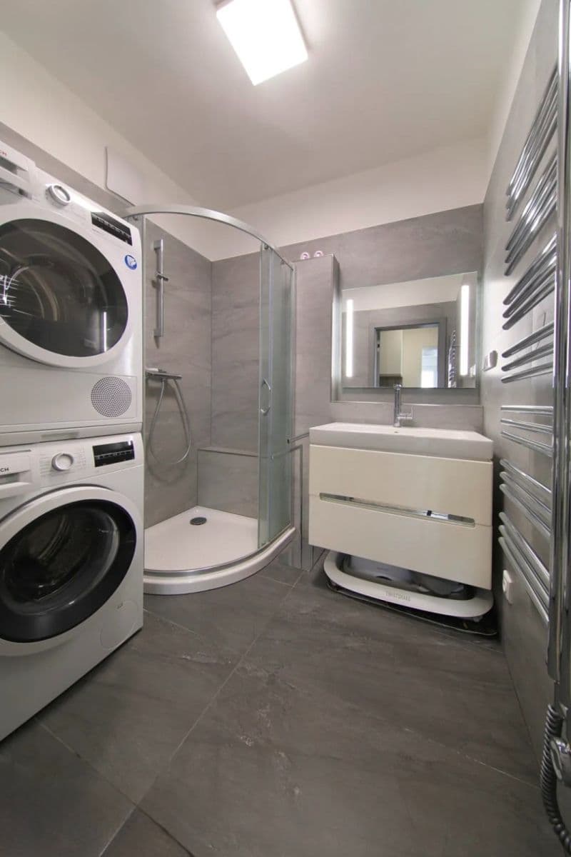 Prenájom bytu 2-izbový 69 m², Na Výhledech, Plzeň, Plzeňský kraj Prenájom bytu 2-izbový 69 m², Na Výhledech, Plzeň, Plzeňský kraj