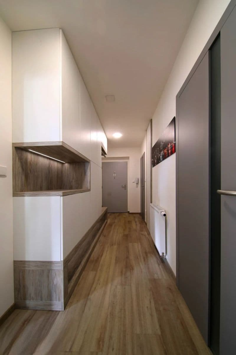 Prenájom bytu 2-izbový 69 m², Na Výhledech, Plzeň, Plzeňský kraj Prenájom bytu 2-izbový 69 m², Na Výhledech, Plzeň, Plzeňský kraj