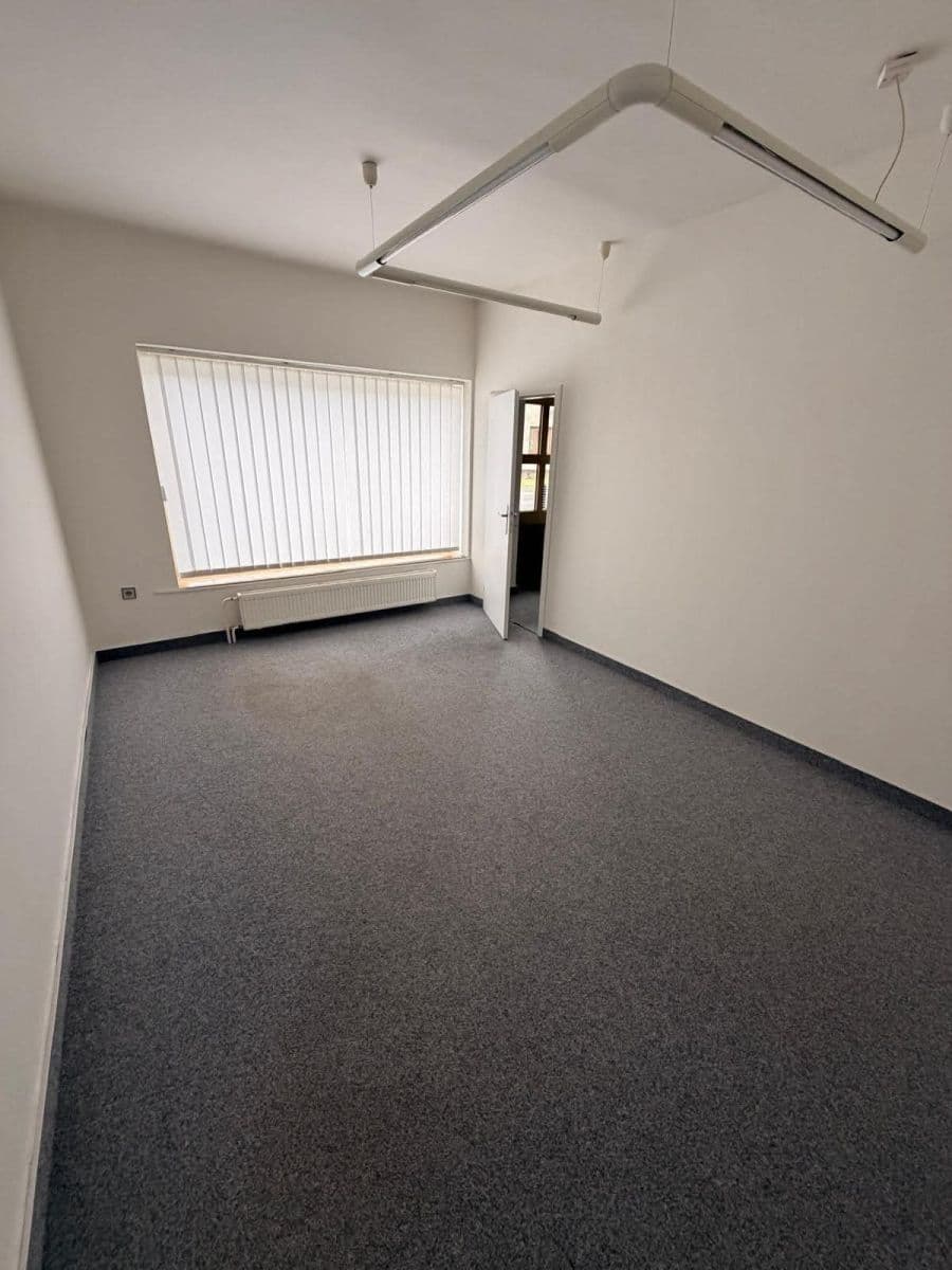 Prenájom nebytového priestoru 166 m², Masarykova, Rudná, Středočeský kraj Prenájom nebytového priestoru 166 m², Masarykova, Rudná, Středočeský kraj