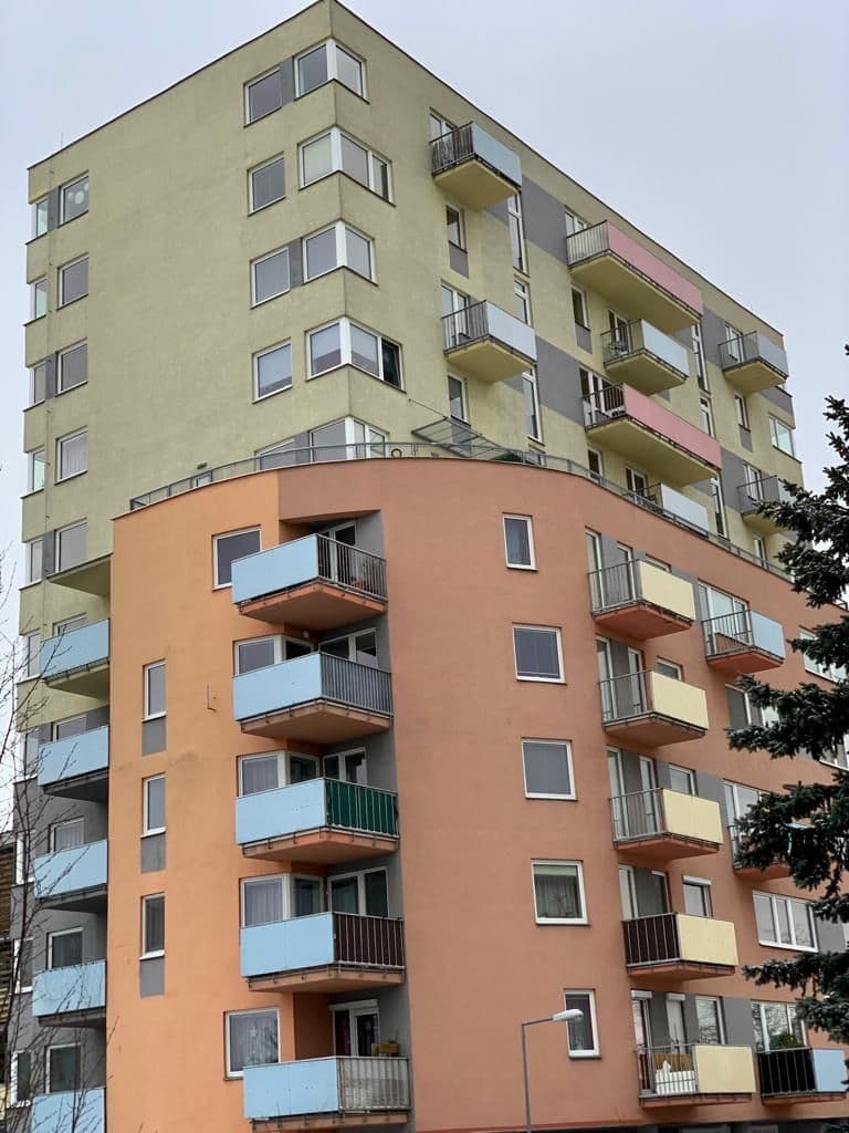 Prenájom bytu 2-izbový 51 m², Dr. Jiřího Procházky, Jihlava, Kraj Vysočina Prenájom bytu 2-izbový 51 m², Dr. Jiřího Procházky, Jihlava, Kraj Vysočina