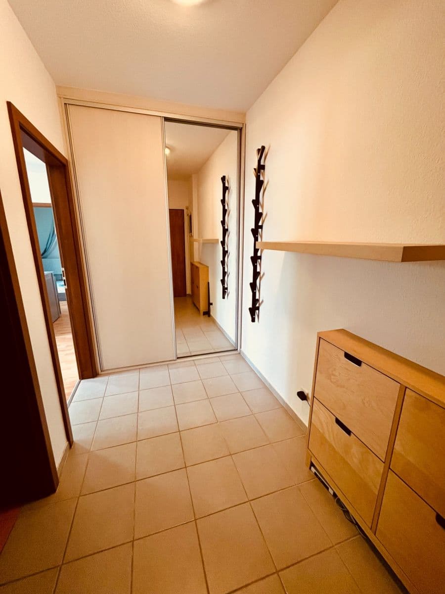 Prenájom bytu 2-izbový 46 m², Vomáčkova, Brno, Jihomoravský kraj Prenájom bytu 2-izbový 46 m², Vomáčkova, Brno, Jihomoravský kraj