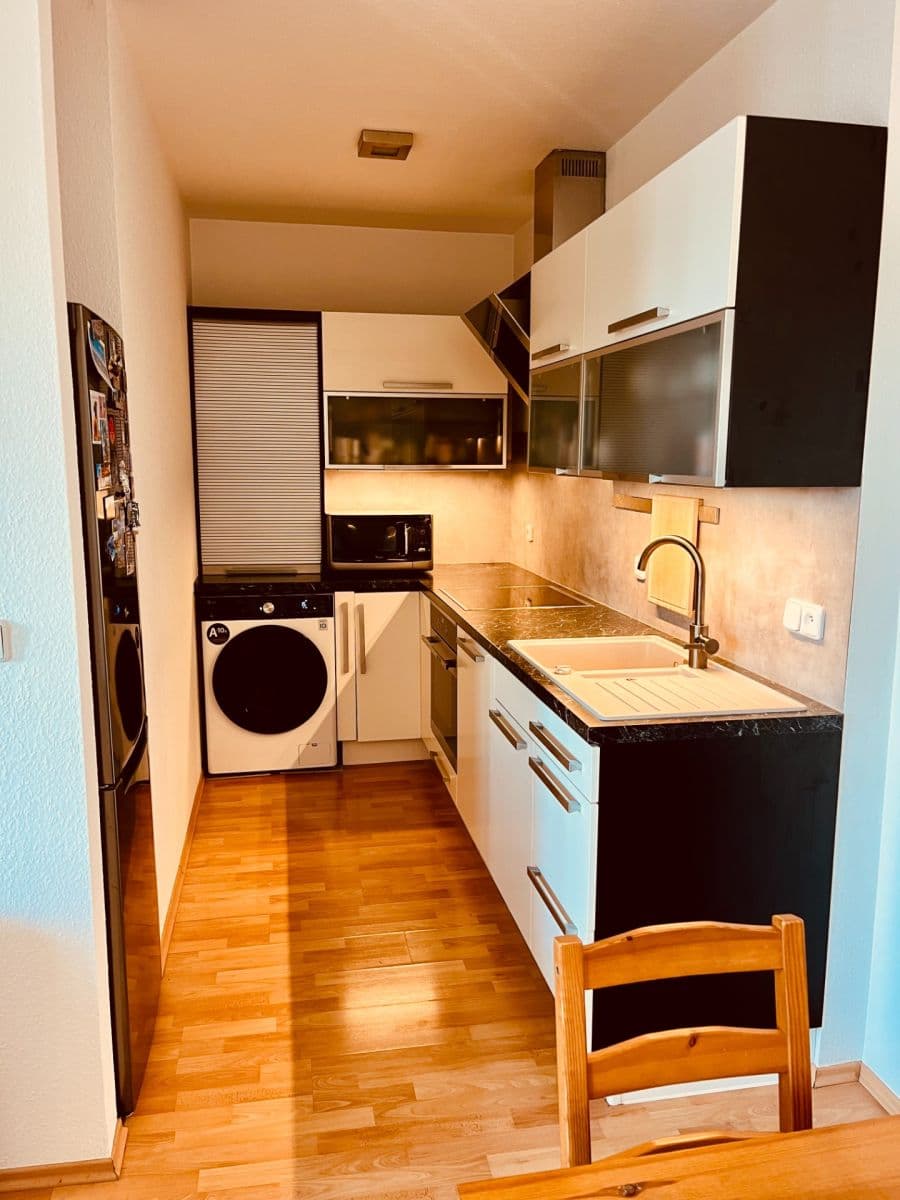 Prenájom bytu 2-izbový 46 m², Vomáčkova, Brno, Jihomoravský kraj Prenájom bytu 2-izbový 46 m², Vomáčkova, Brno, Jihomoravský kraj