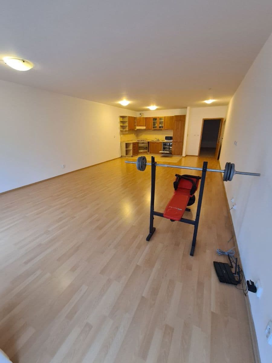 Prenájom bytu 3-izbový 105 m², Vodní, Brno, Jihomoravský kraj Prenájom bytu 3-izbový 105 m², Vodní, Brno, Jihomoravský kraj