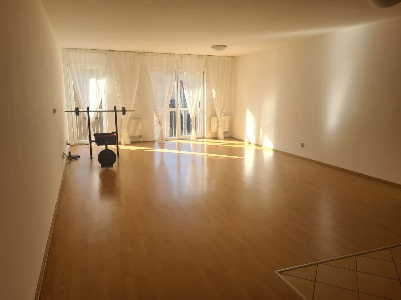 Prenájom bytu 3-izbový 105 m², Vodní, Brno, Jihomoravský kraj Prenájom bytu 3-izbový 105 m², Vodní, Brno, Jihomoravský kraj