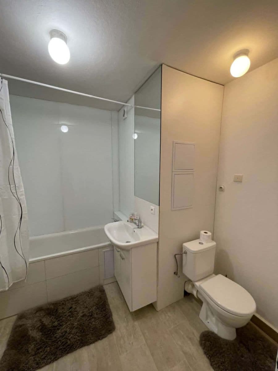 Predaj bytu 1-izbový 39 m², Hurbanova, Praha, Praha Predaj bytu 1-izbový 39 m², Hurbanova, Praha, Praha