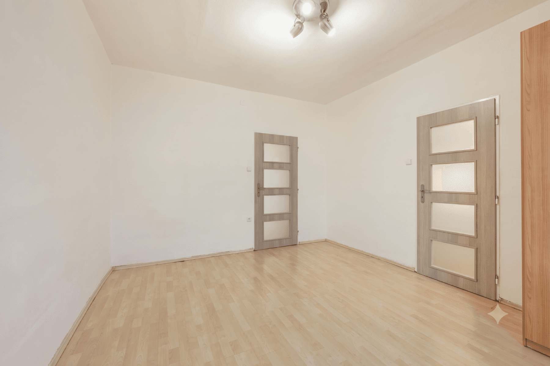 Prenájom bytu 2-izbový 52 m², Mochovská, Praha, Praha Prenájom bytu 2-izbový 52 m², Mochovská, Praha, Praha