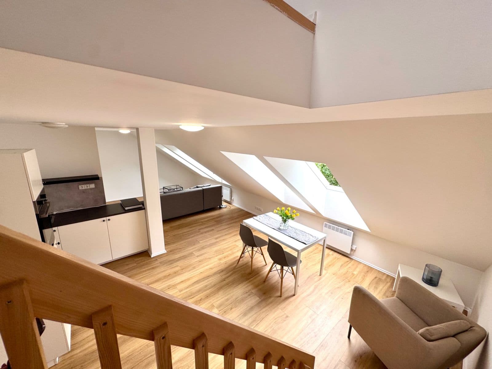 Prenájom bytu 2-izbový 67 m², Kollárova, Praha, Praha Prenájom bytu 2-izbový 67 m², Kollárova, Praha, Praha