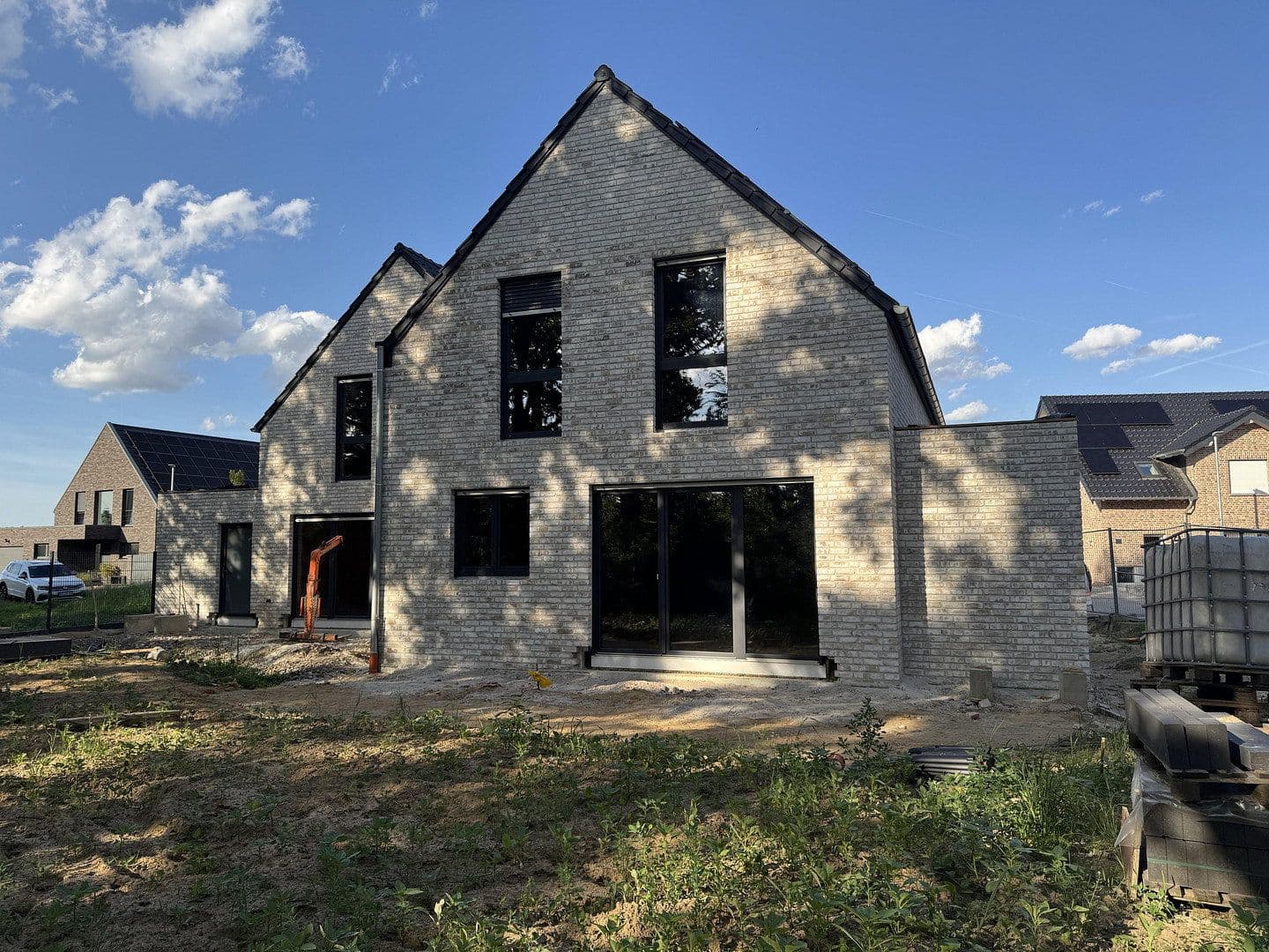 Predaj domu 122 m², pozemok 388 m², Im Pesch 13A, Erkelenz, Severné Porýnie - Westfálsko Predaj domu 122 m², pozemok 388 m², Im Pesch 13A, Erkelenz, Severné Porýnie - Westfálsko
