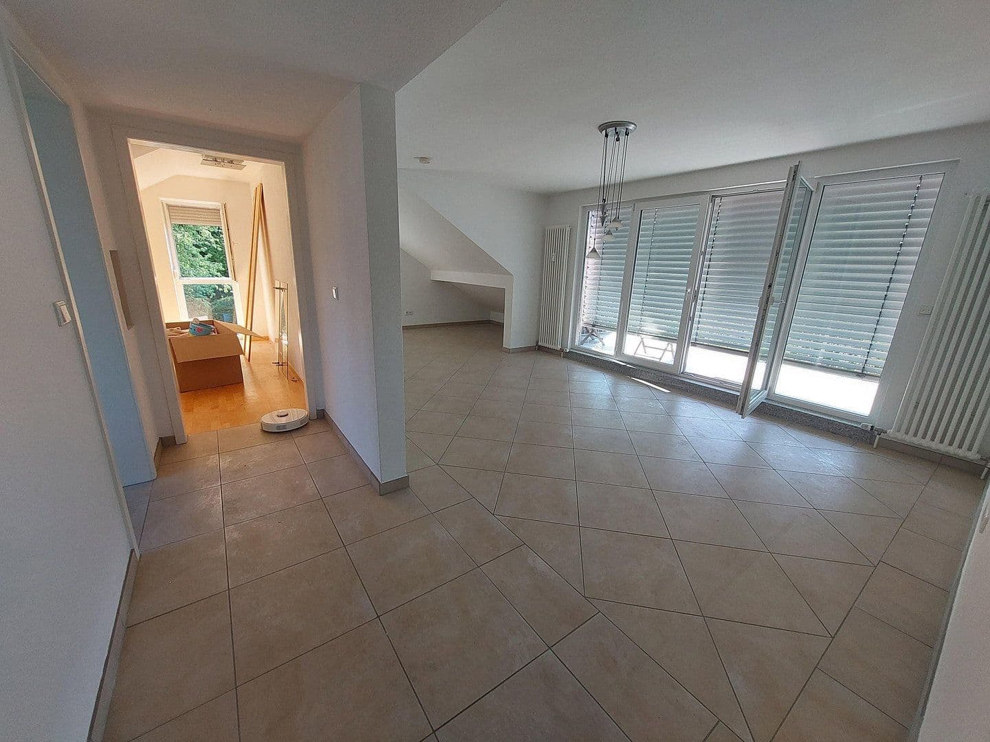 Prenájom bytu 3-izbový 64 m², Backnang, Bádensko-Wurttembersko Prenájom bytu 3-izbový 64 m², Backnang, Bádensko-Wurttembersko