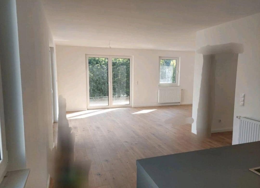 Prenájom domu 140 m², pozemok 350 m², Thesdorfer Weg 115, Pinneberg, Šlezvicko-Holštajnsko Prenájom domu 140 m², pozemok 350 m², Thesdorfer Weg 115, Pinneberg, Šlezvicko-Holštajnsko