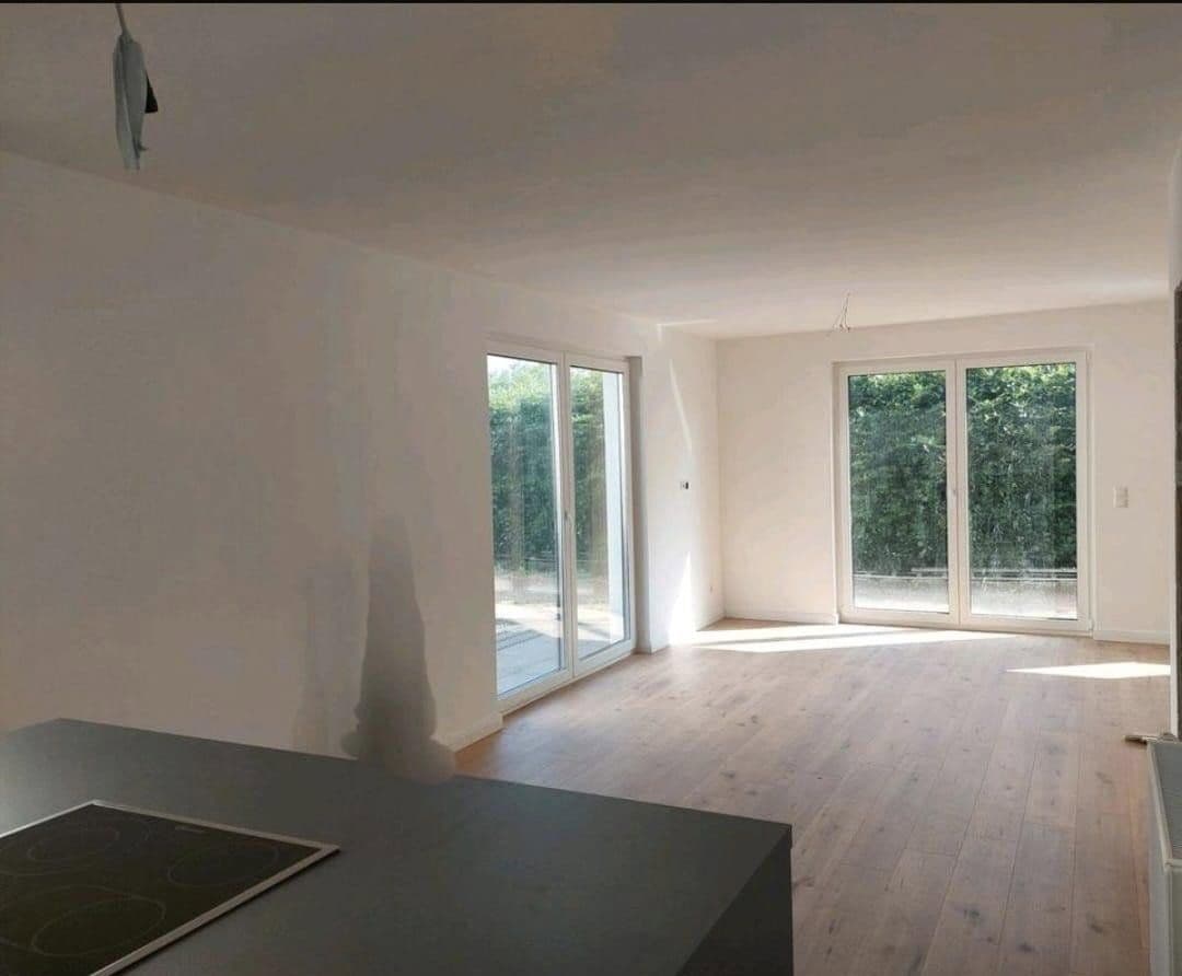Prenájom domu 140 m², pozemok 350 m², Thesdorfer Weg 115, Pinneberg, Šlezvicko-Holštajnsko Prenájom domu 140 m², pozemok 350 m², Thesdorfer Weg 115, Pinneberg, Šlezvicko-Holštajnsko