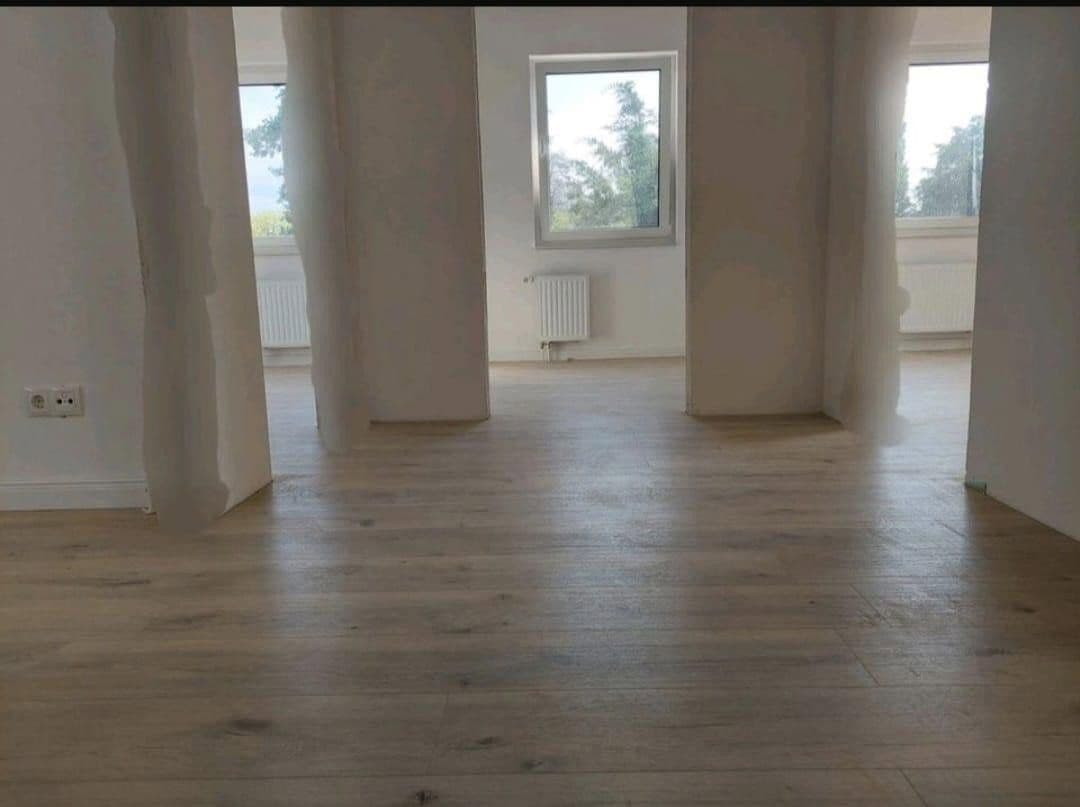 Prenájom domu 140 m², pozemok 350 m², Thesdorfer Weg 115, Pinneberg, Šlezvicko-Holštajnsko Prenájom domu 140 m², pozemok 350 m², Thesdorfer Weg 115, Pinneberg, Šlezvicko-Holštajnsko