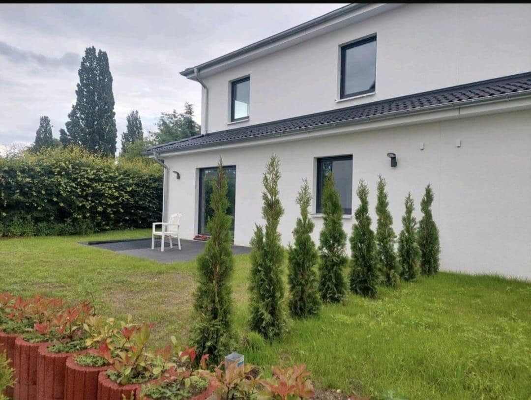 Prenájom domu 140 m², pozemok 350 m², Thesdorfer Weg 115, Pinneberg, Šlezvicko-Holštajnsko Prenájom domu 140 m², pozemok 350 m², Thesdorfer Weg 115, Pinneberg, Šlezvicko-Holštajnsko