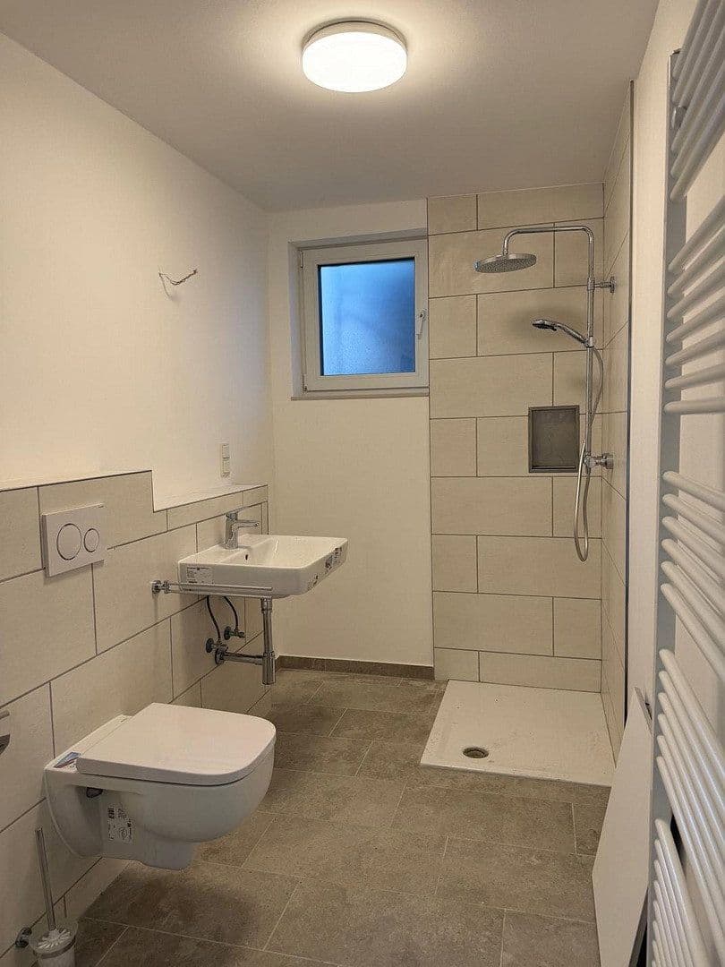 Prenájom bytu 2-izbový 68 m², Dossenheim, Bádensko-Wurttembersko Prenájom bytu 2-izbový 68 m², Dossenheim, Bádensko-Wurttembersko