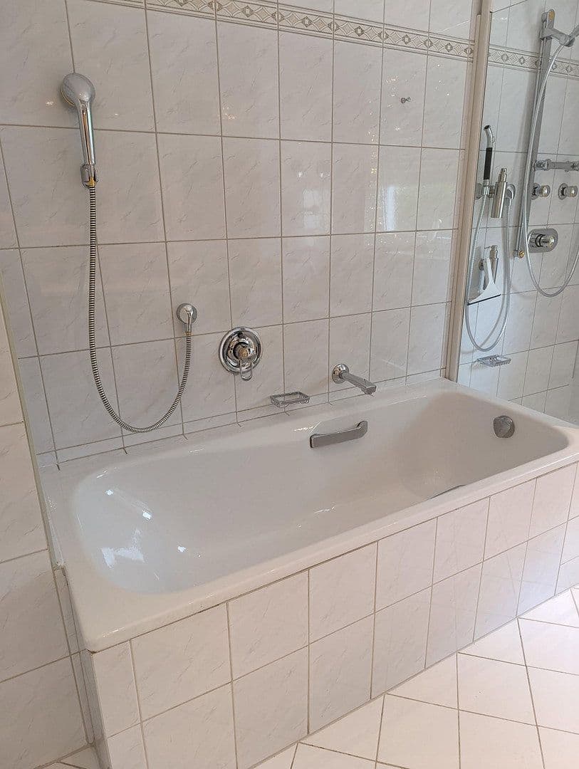 Prenájom bytu 4-izbový 145 m², Bürgermeister-Ledermann-Straße 13, Bad Wörishofen, Bavorsko Prenájom bytu 4-izbový 145 m², Bürgermeister-Ledermann-Straße 13, Bad Wörishofen, Bavorsko
