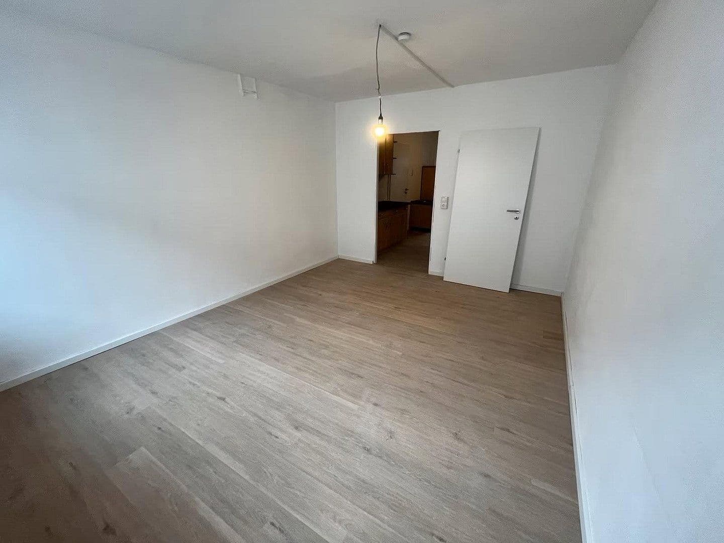 Prenájom bytu 2-izbový 65 m², Theaterstr. 11, Hof, Bavorsko Prenájom bytu 2-izbový 65 m², Theaterstr. 11, Hof, Bavorsko
