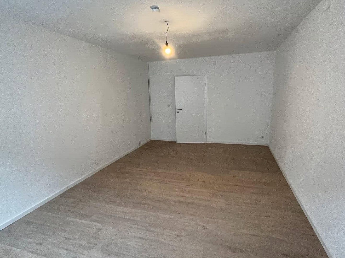 Prenájom bytu 2-izbový 65 m², Theaterstr. 11, Hof, Bavorsko Prenájom bytu 2-izbový 65 m², Theaterstr. 11, Hof, Bavorsko