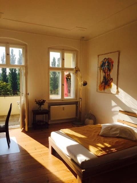 Predaj bytu 3-izbový 90 m², Transvaalstrasse 6, Berlin, Berlín Predaj bytu 3-izbový 90 m², Transvaalstrasse 6, Berlin, Berlín