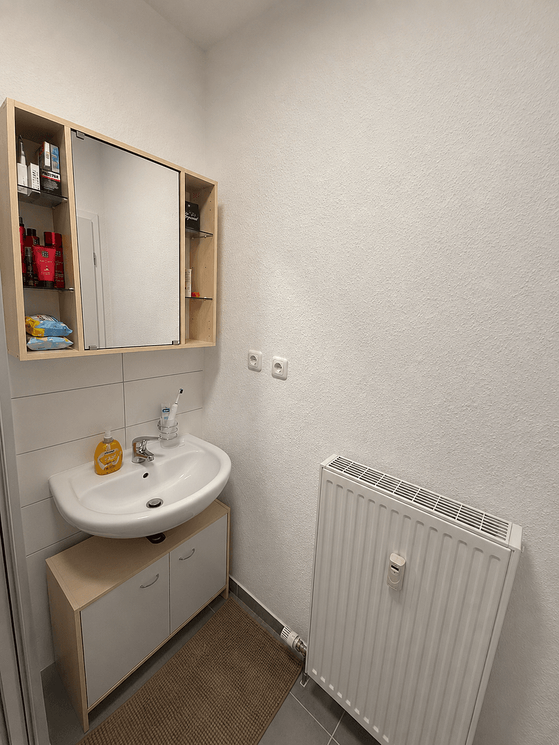 Prenájom bytu 1-izbový 31 m², Jena, Durínsko Prenájom bytu 1-izbový 31 m², Jena, Durínsko