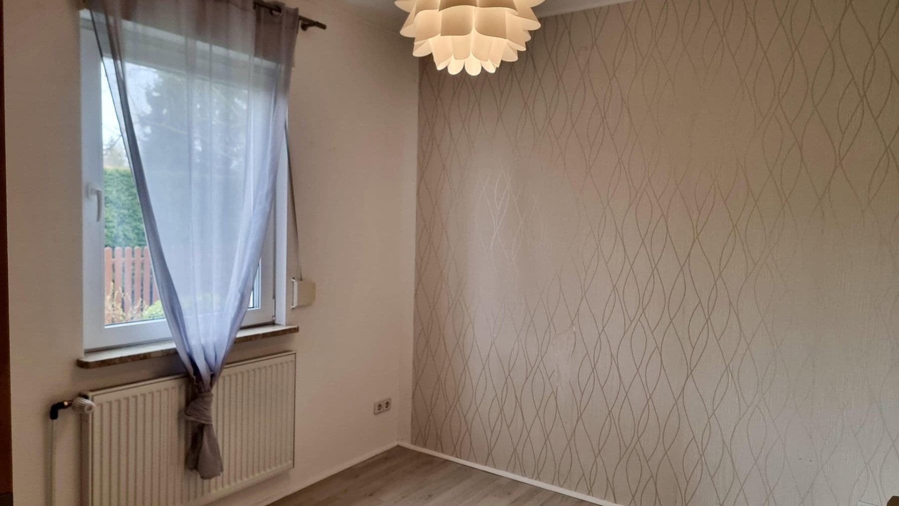 Predaj domu 76 m², pozemok 828 m², Blankenfelde-Mahlow, Brandenbursko Predaj domu 76 m², pozemok 828 m², Blankenfelde-Mahlow, Brandenbursko