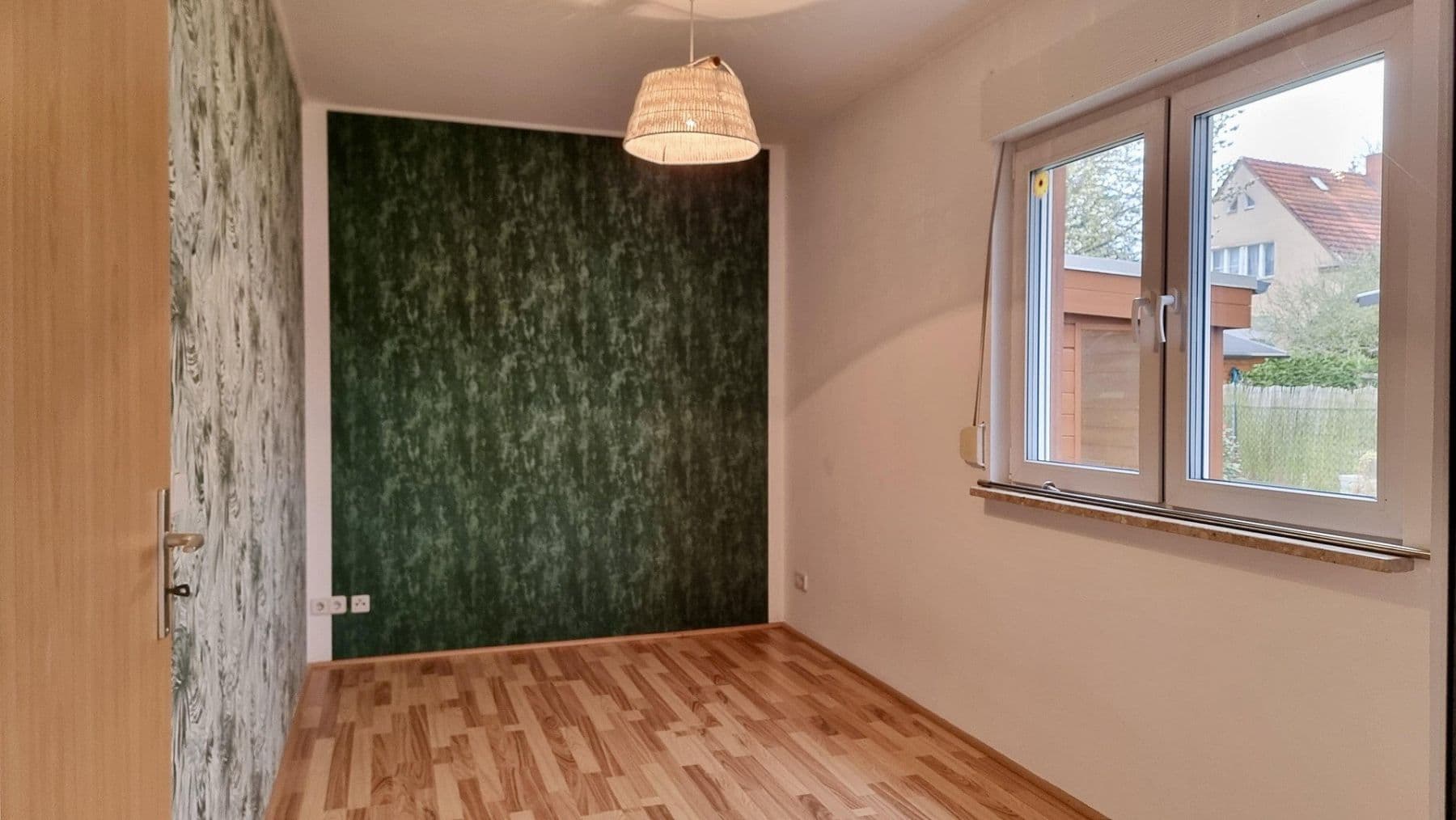 Predaj domu 76 m², pozemok 828 m², Blankenfelde-Mahlow, Brandenbursko Predaj domu 76 m², pozemok 828 m², Blankenfelde-Mahlow, Brandenbursko