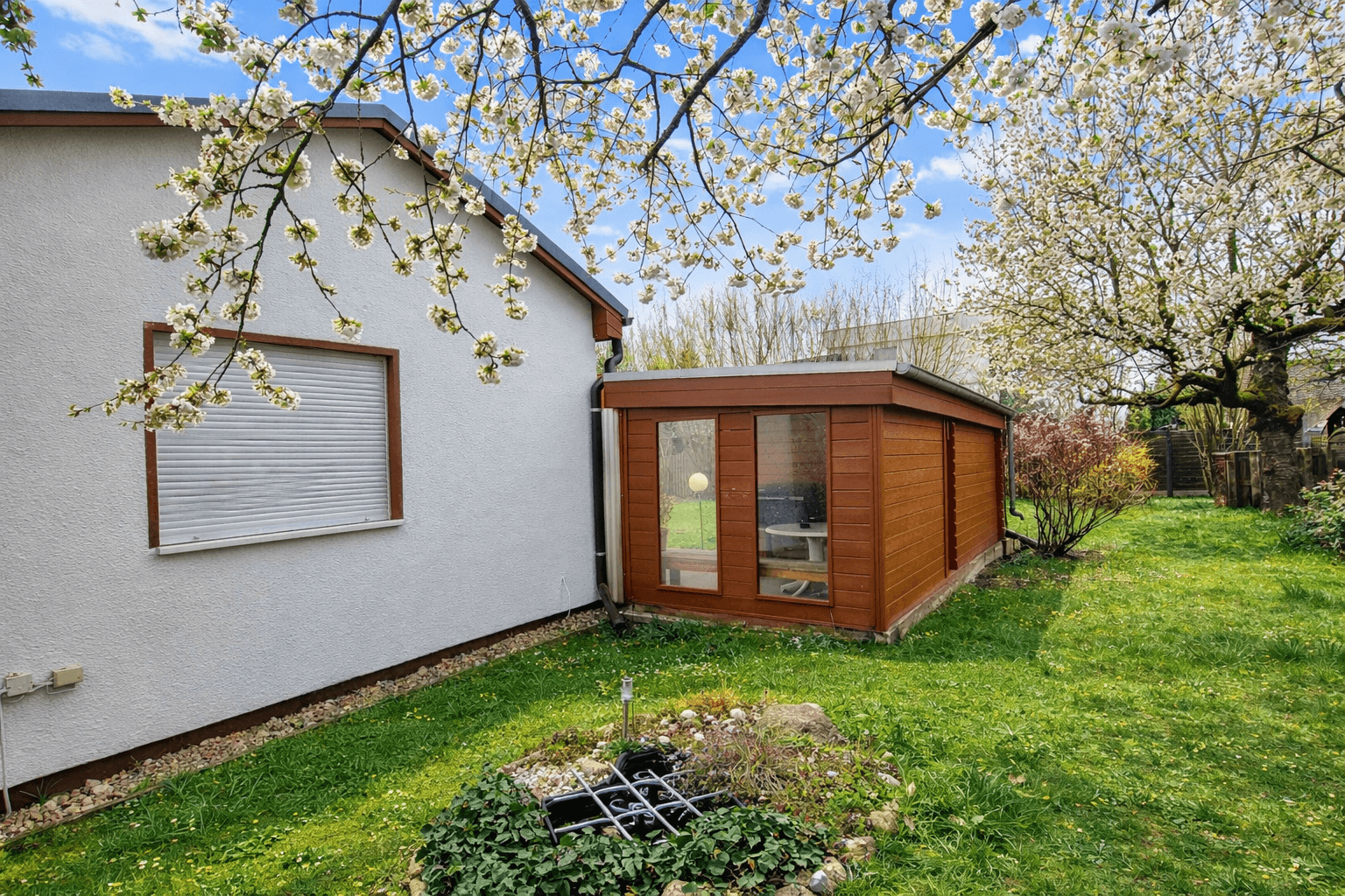 Predaj domu 76 m², pozemok 828 m², Blankenfelde-Mahlow, Brandenbursko Predaj domu 76 m², pozemok 828 m², Blankenfelde-Mahlow, Brandenbursko