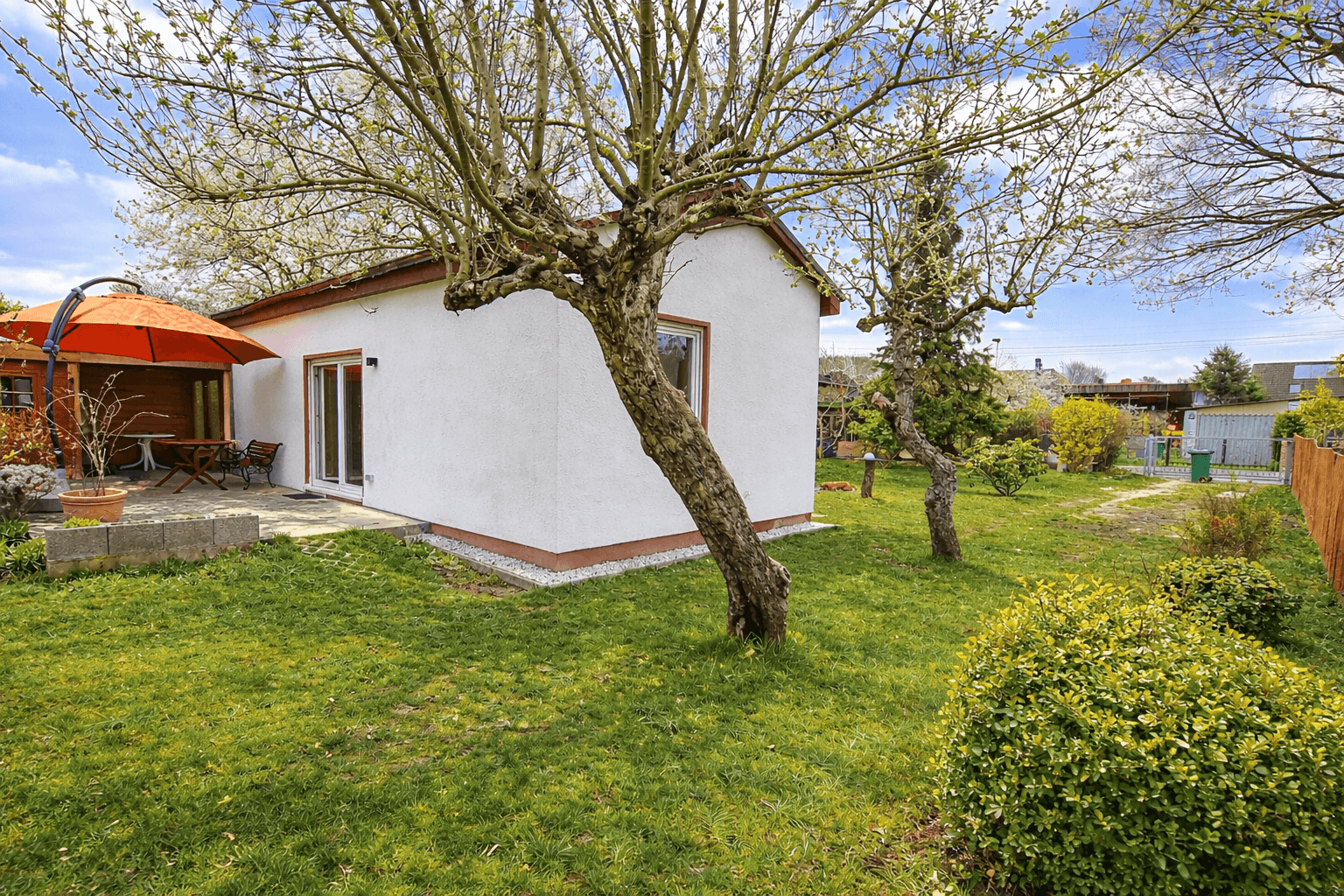 Predaj domu 76 m², pozemok 828 m², Blankenfelde-Mahlow, Brandenbursko Predaj domu 76 m², pozemok 828 m², Blankenfelde-Mahlow, Brandenbursko