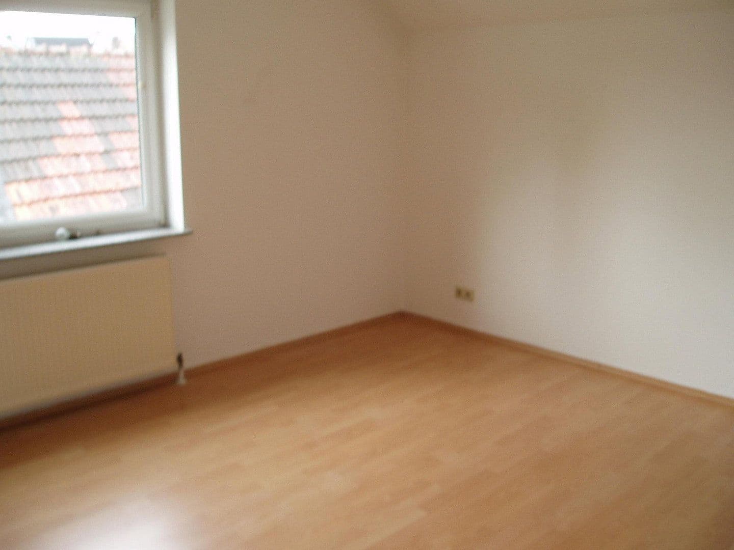 Prenájom bytu 4-izbový 130 m², Kirchgasse 8a, Windesheim, Porýnie-Falcko Prenájom bytu 4-izbový 130 m², Kirchgasse 8a, Windesheim, Porýnie-Falcko