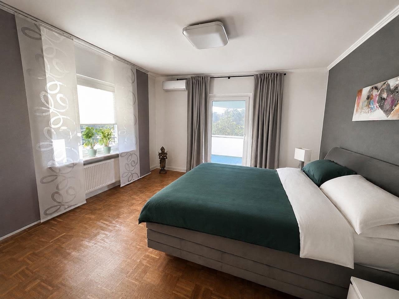 Predaj domu 180 m², pozemok 577 m², Essen, Severné Porýnie - Westfálsko Predaj domu 180 m², pozemok 577 m², Essen, Severné Porýnie - Westfálsko