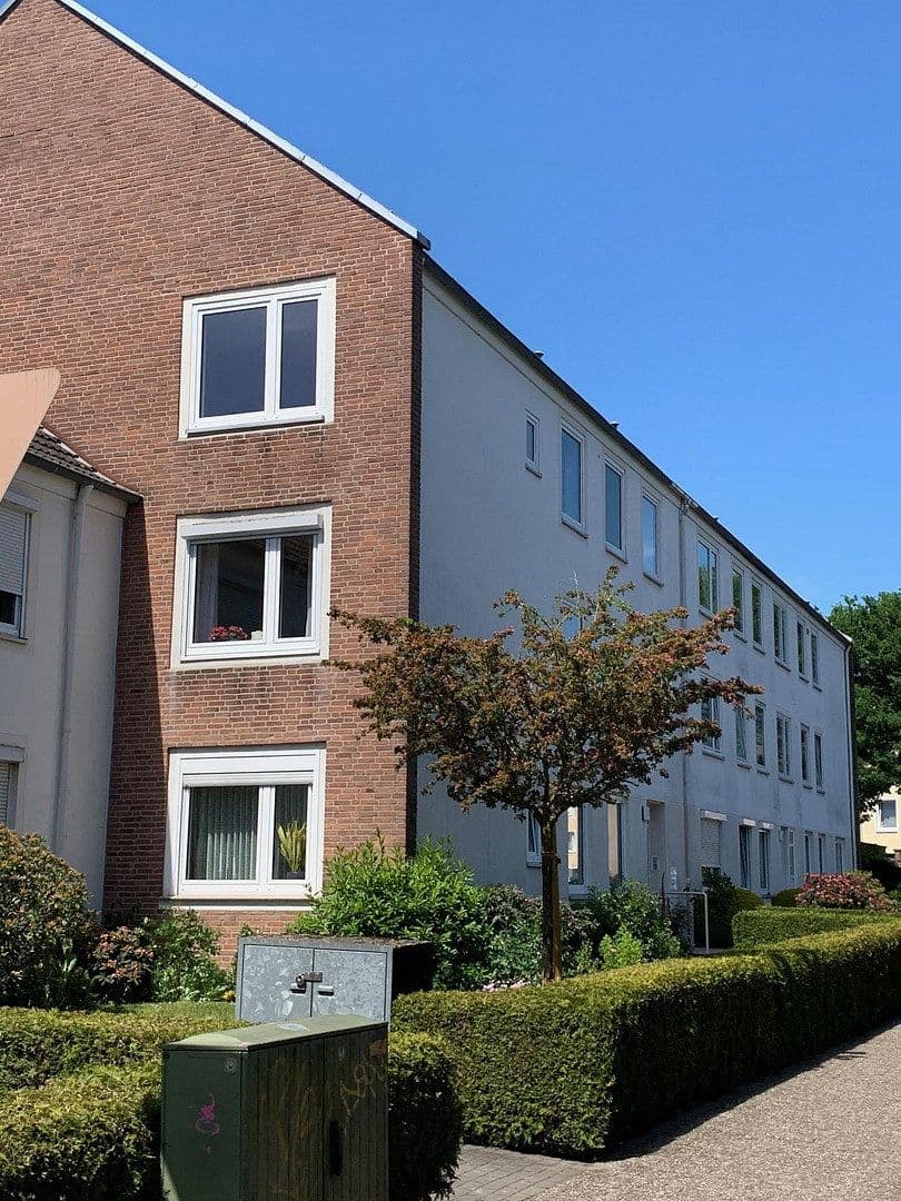 Predaj bytu 4-izbový 101 m², von-Thünen-Straße 32, Oldenburg, Dolné Sasko Predaj bytu 4-izbový 101 m², von-Thünen-Straße 32, Oldenburg, Dolné Sasko
