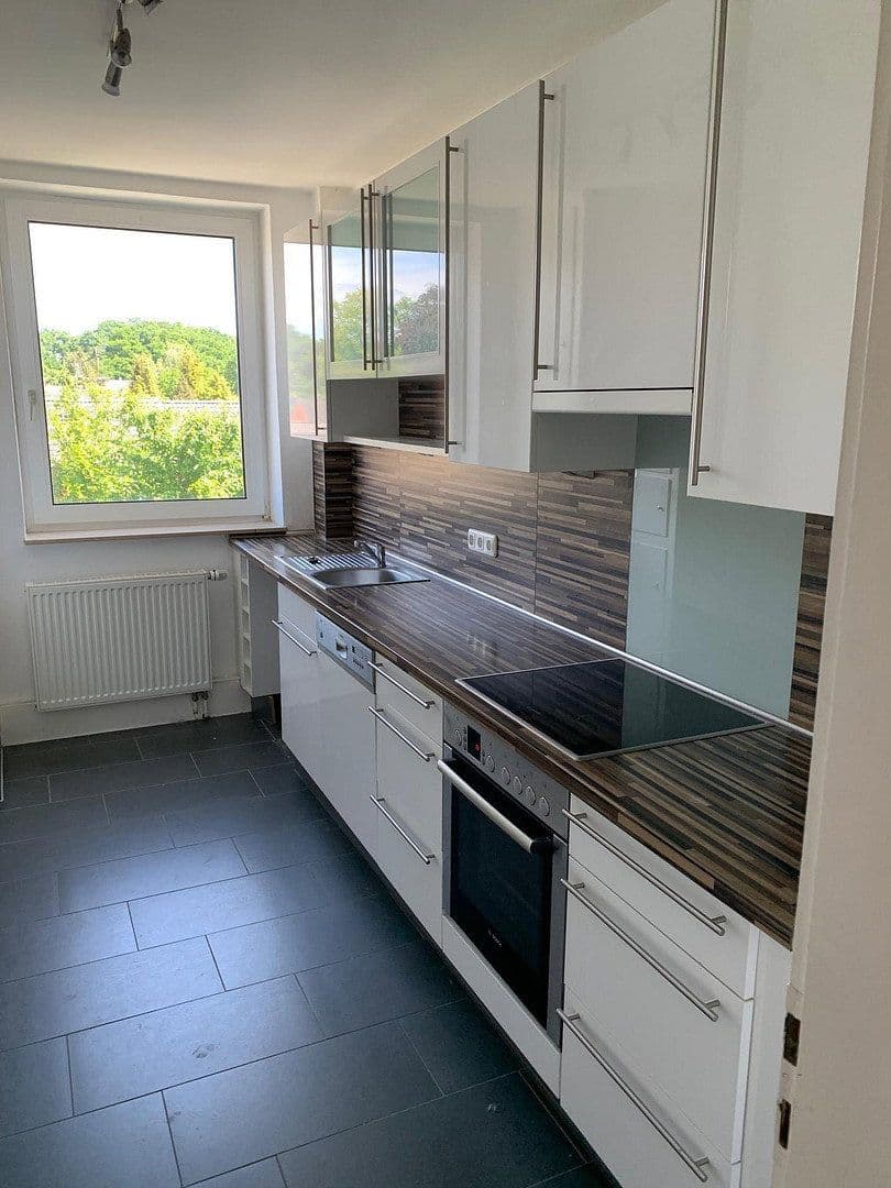 Predaj bytu 4-izbový 101 m², von-Thünen-Straße 32, Oldenburg, Dolné Sasko Predaj bytu 4-izbový 101 m², von-Thünen-Straße 32, Oldenburg, Dolné Sasko