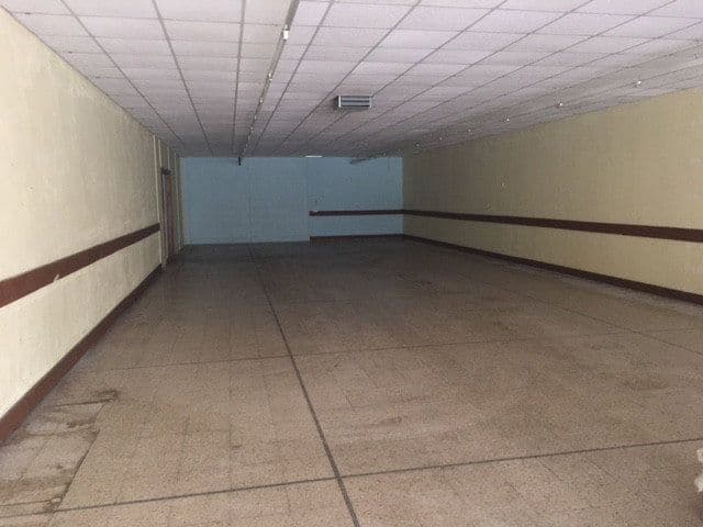 Prenájom nebytového priestoru 350 m², Gerhart-Hauptmann-Straße 2, Borna, Sasko Prenájom nebytového priestoru 350 m², Gerhart-Hauptmann-Straße 2, Borna, Sasko