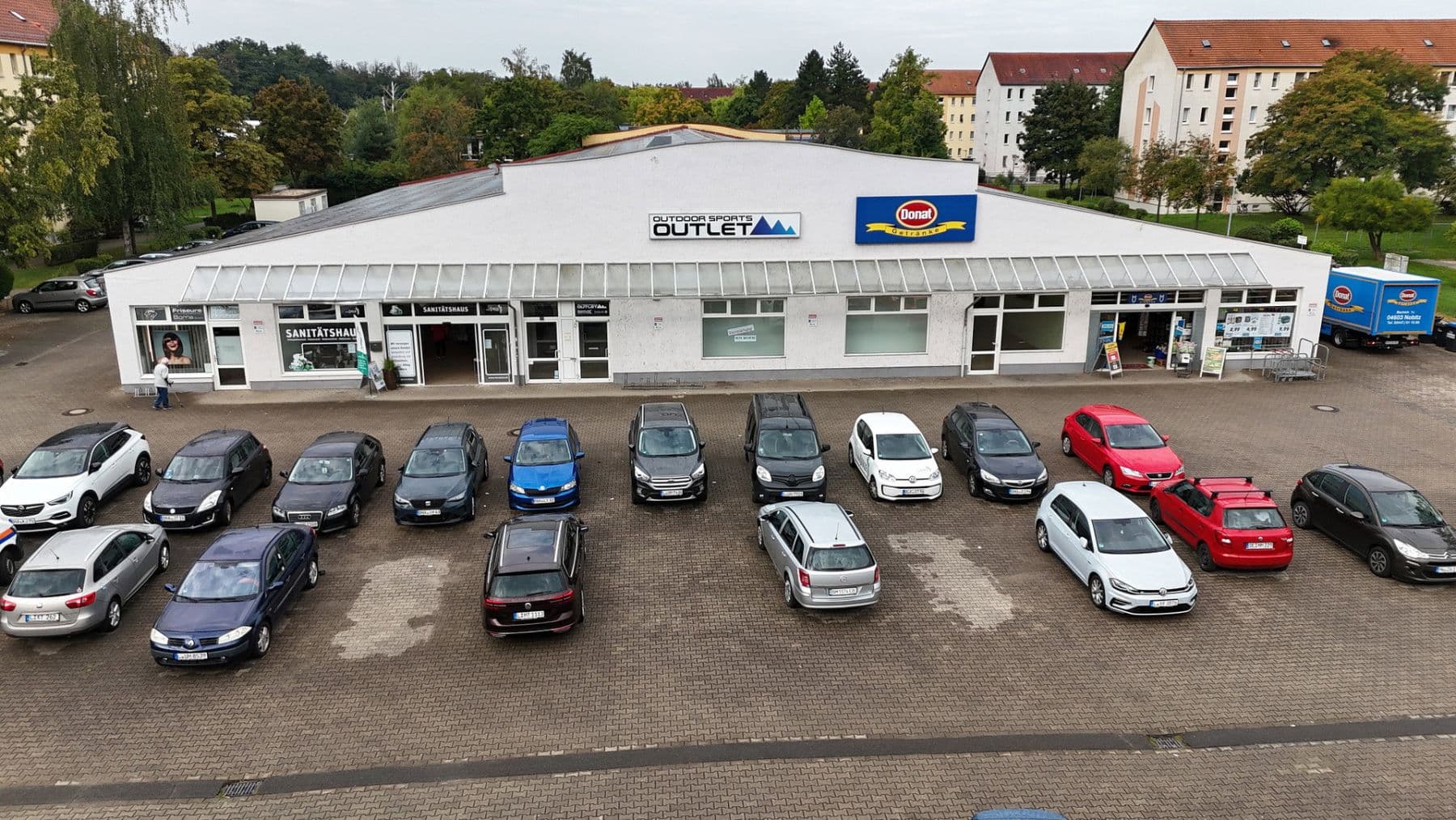 Prenájom nebytového priestoru 350 m², Gerhart-Hauptmann-Straße 2, Borna, Sasko Prenájom nebytového priestoru 350 m², Gerhart-Hauptmann-Straße 2, Borna, Sasko