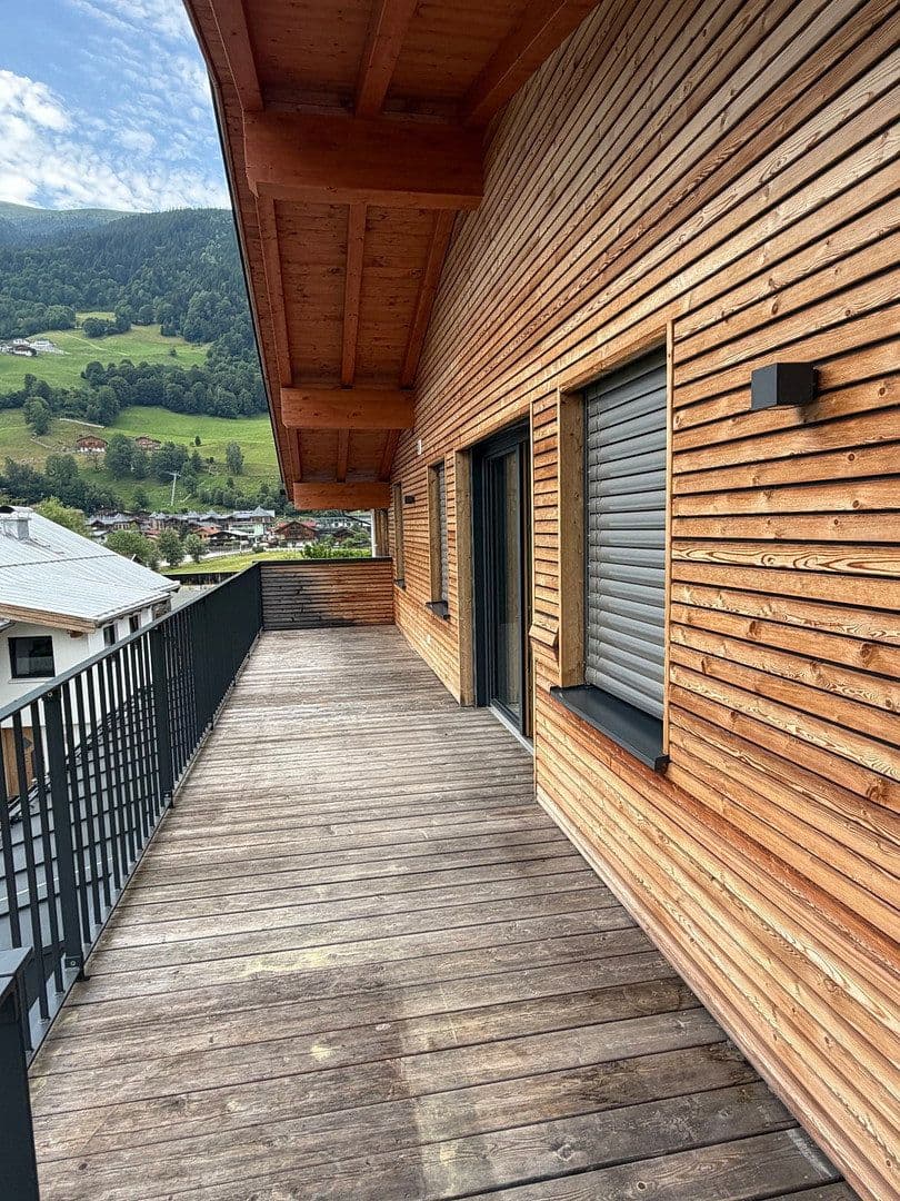Prenájom bytu 3-izbový 82 m², Bahnhofstraße 12, Bramberg am Wildkogel, Salzbursko Prenájom bytu 3-izbový 82 m², Bahnhofstraße 12, Bramberg am Wildkogel, Salzbursko