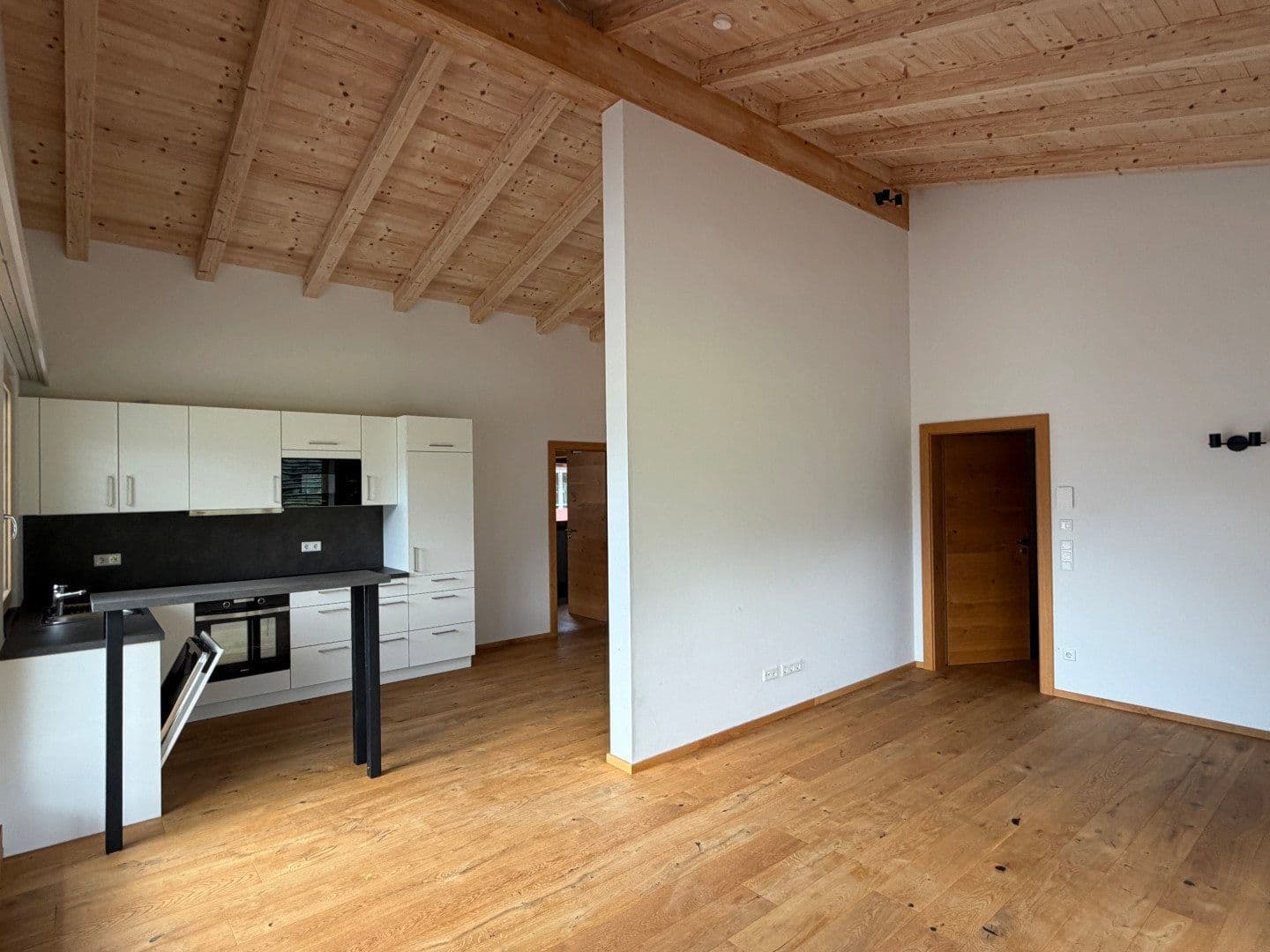 Prenájom bytu 3-izbový 82 m², Bahnhofstraße 12, Bramberg am Wildkogel, Salzbursko Prenájom bytu 3-izbový 82 m², Bahnhofstraße 12, Bramberg am Wildkogel, Salzbursko