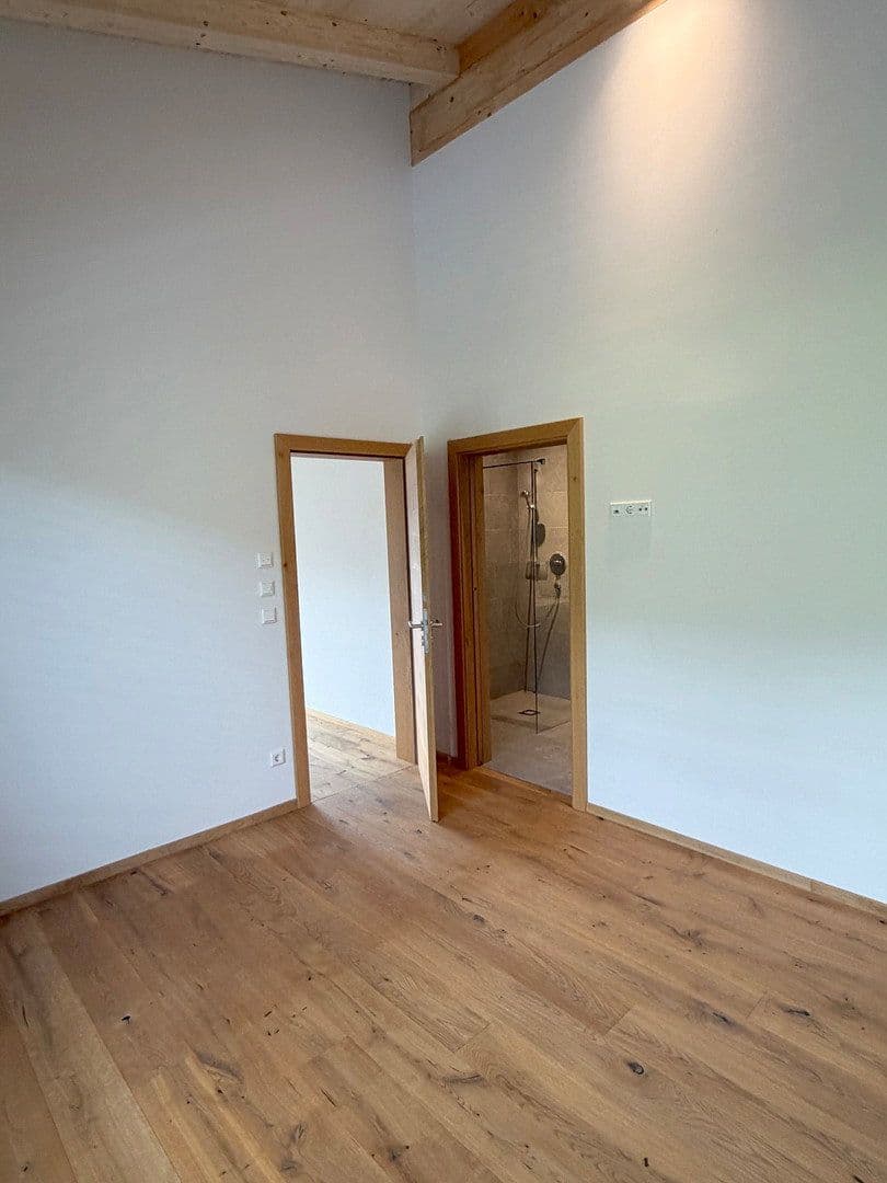 Prenájom bytu 3-izbový 82 m², Bahnhofstraße 12, Bramberg am Wildkogel, Salzbursko Prenájom bytu 3-izbový 82 m², Bahnhofstraße 12, Bramberg am Wildkogel, Salzbursko