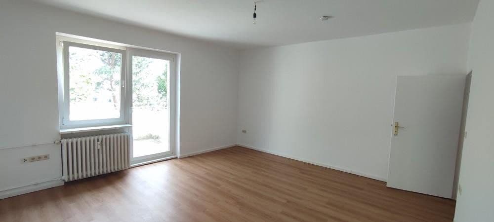 Prenájom bytu 3-izbový 71 m², Elisabethstraße 12b, Berlin, Berlín Prenájom bytu 3-izbový 71 m², Elisabethstraße 12b, Berlin, Berlín
