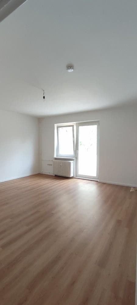 Prenájom bytu 3-izbový 71 m², Elisabethstraße 12b, Berlin, Berlín Prenájom bytu 3-izbový 71 m², Elisabethstraße 12b, Berlin, Berlín