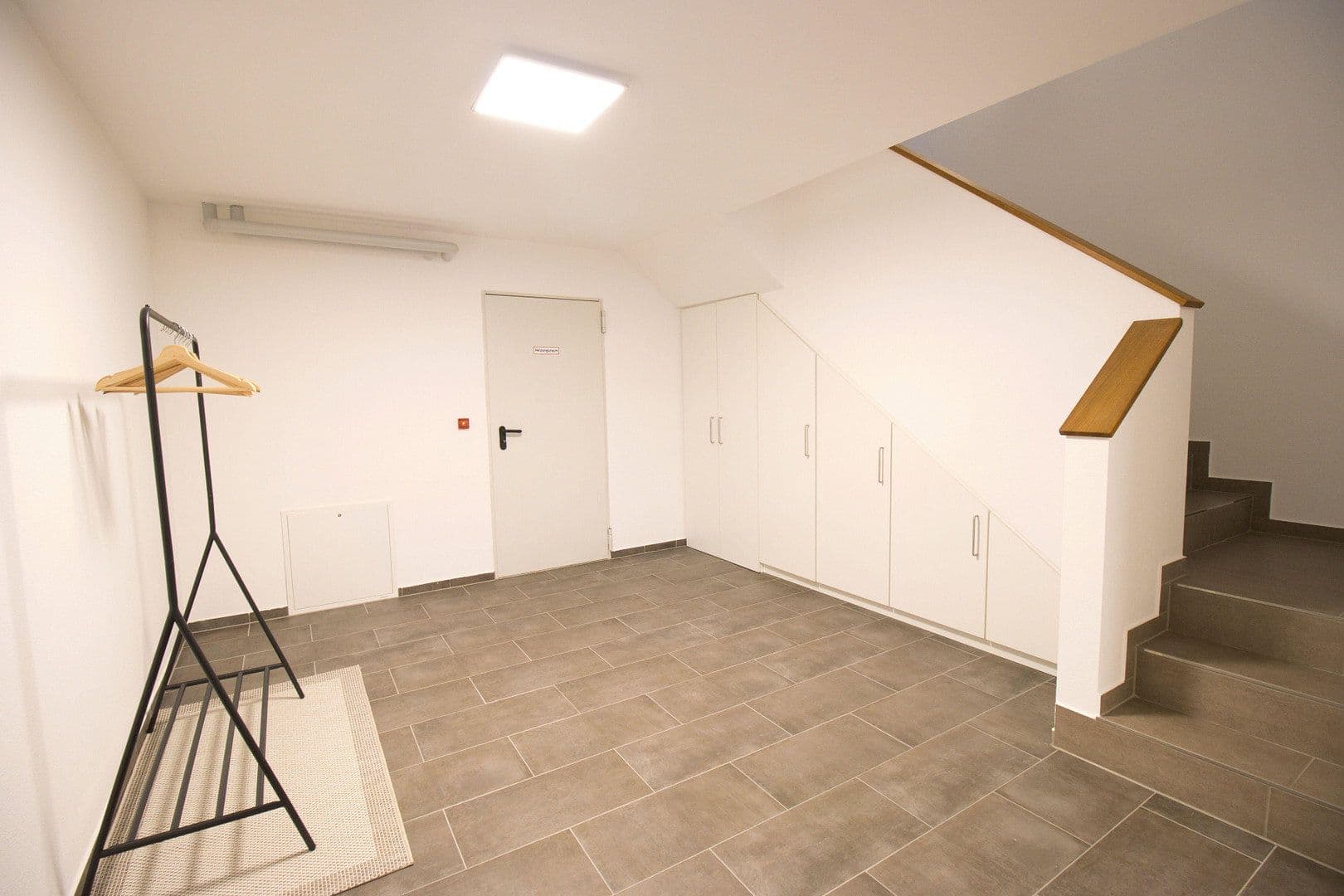 Predaj domu 440 m², pozemok 1.757 m², Neumarkt-Sankt Veit, Bavorsko Predaj domu 440 m², pozemok 1.757 m², Neumarkt-Sankt Veit, Bavorsko