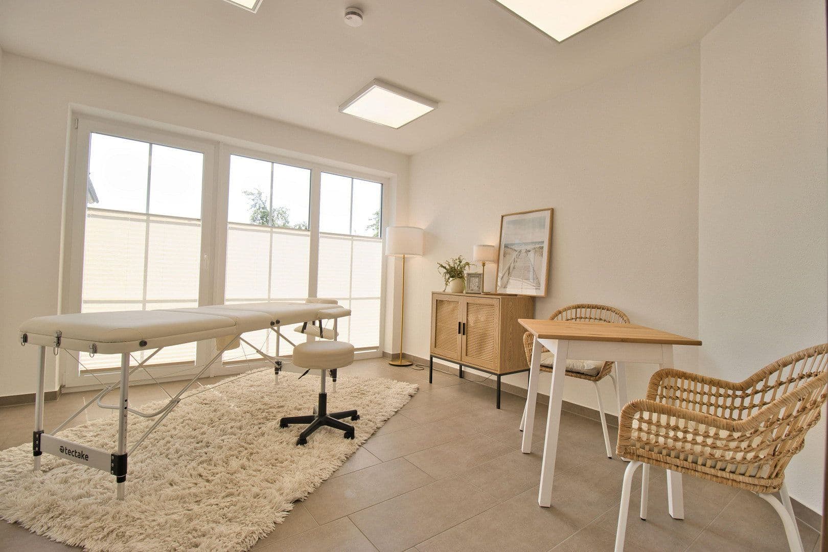 Predaj domu 440 m², pozemok 1.757 m², Neumarkt-Sankt Veit, Bavorsko Predaj domu 440 m², pozemok 1.757 m², Neumarkt-Sankt Veit, Bavorsko