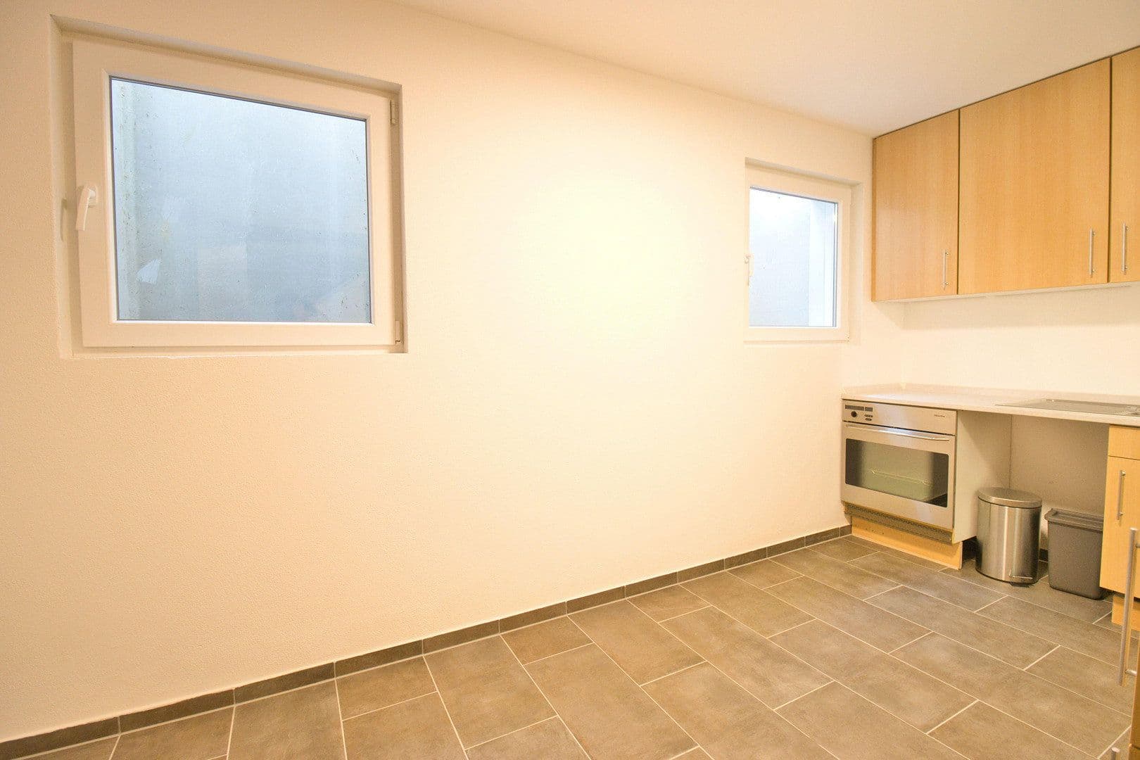 Predaj domu 440 m², pozemok 1.757 m², Neumarkt-Sankt Veit, Bavorsko Predaj domu 440 m², pozemok 1.757 m², Neumarkt-Sankt Veit, Bavorsko