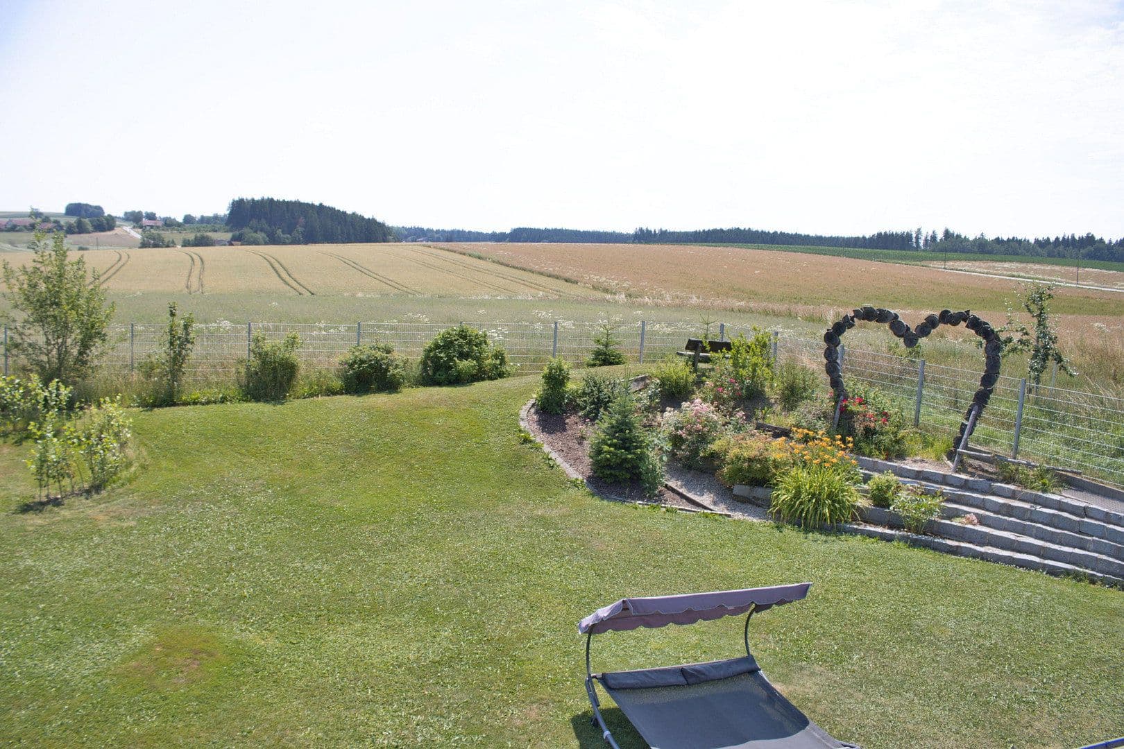 Predaj domu 440 m², pozemok 1.757 m², Neumarkt-Sankt Veit, Bavorsko Predaj domu 440 m², pozemok 1.757 m², Neumarkt-Sankt Veit, Bavorsko