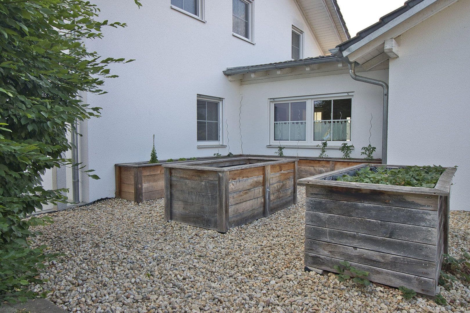 Predaj domu 440 m², pozemok 1.757 m², Neumarkt-Sankt Veit, Bavorsko Predaj domu 440 m², pozemok 1.757 m², Neumarkt-Sankt Veit, Bavorsko