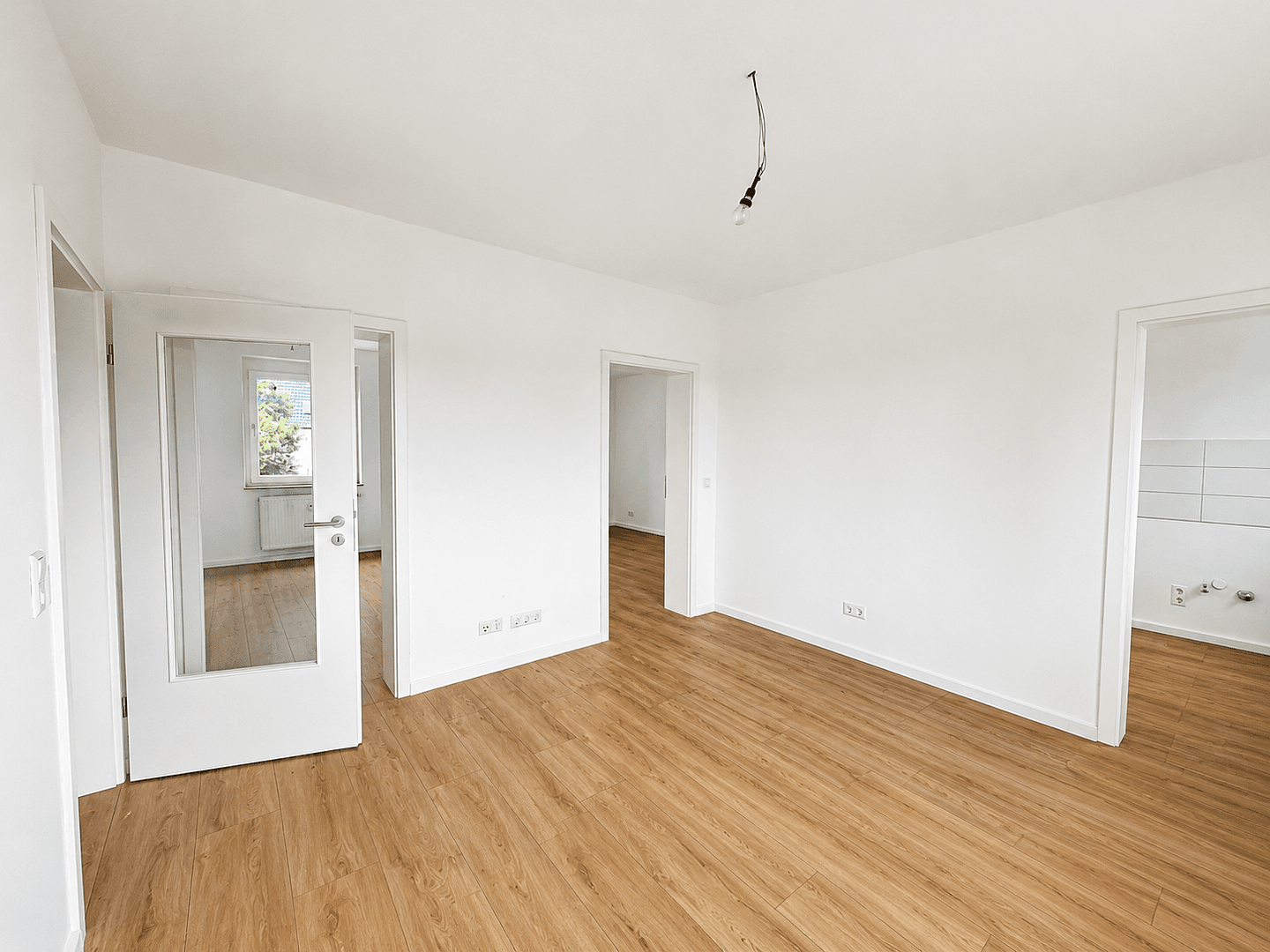 Prenájom bytu 3-izbový 52 m², Uferstraße 26, Castrop-Rauxel, Severné Porýnie - Westfálsko Prenájom bytu 3-izbový 52 m², Uferstraße 26, Castrop-Rauxel, Severné Porýnie - Westfálsko