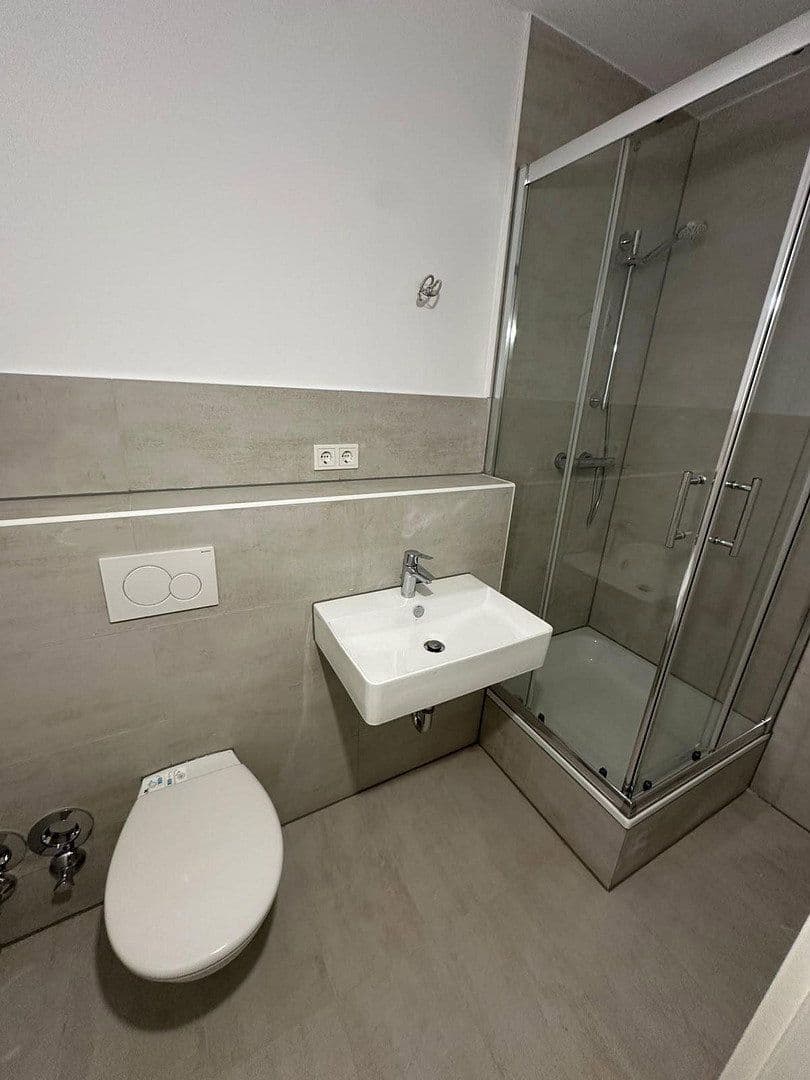Prenájom bytu 2-izbový 40 m², Naheweinstrasse 66, Laubenheim, Porýnie-Falcko Prenájom bytu 2-izbový 40 m², Naheweinstrasse 66, Laubenheim, Porýnie-Falcko