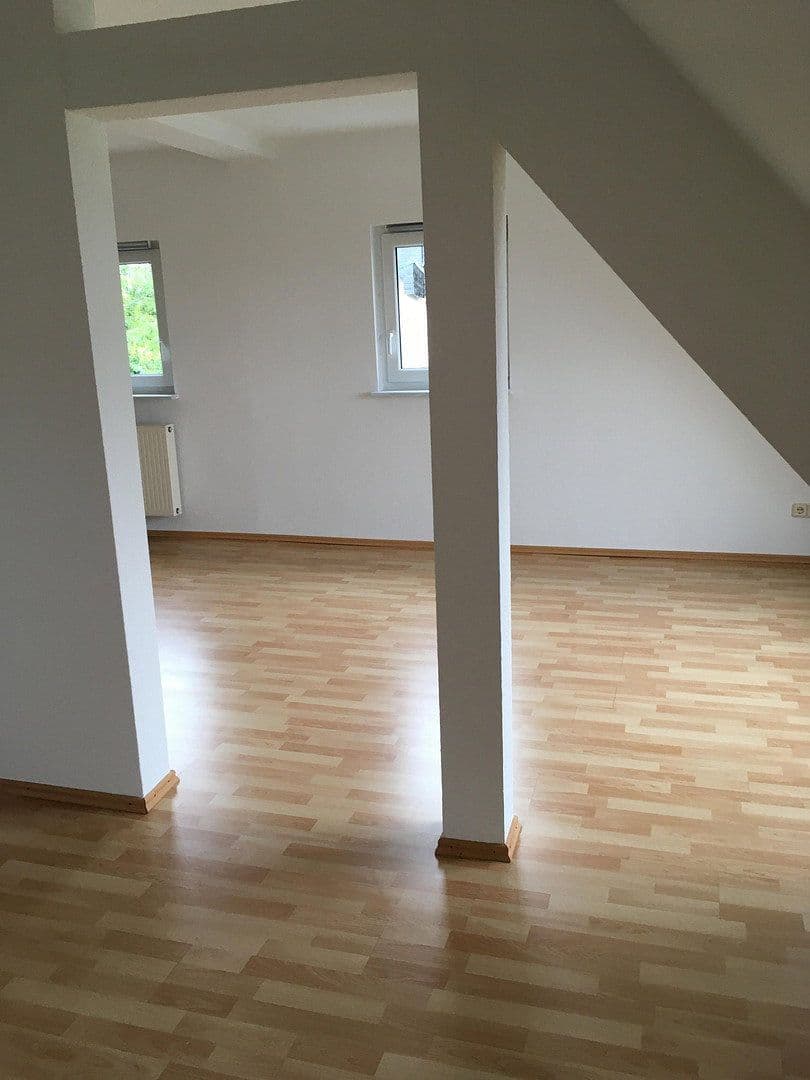 Prenájom bytu 3-izbový 62 m², Simmern/Hunsrück, Porýnie-Falcko Prenájom bytu 3-izbový 62 m², Simmern/Hunsrück, Porýnie-Falcko