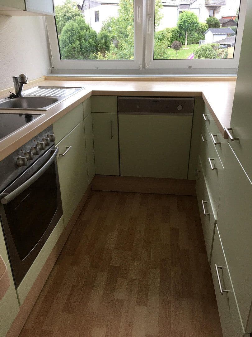 Prenájom bytu 3-izbový 62 m², Simmern/Hunsrück, Porýnie-Falcko Prenájom bytu 3-izbový 62 m², Simmern/Hunsrück, Porýnie-Falcko