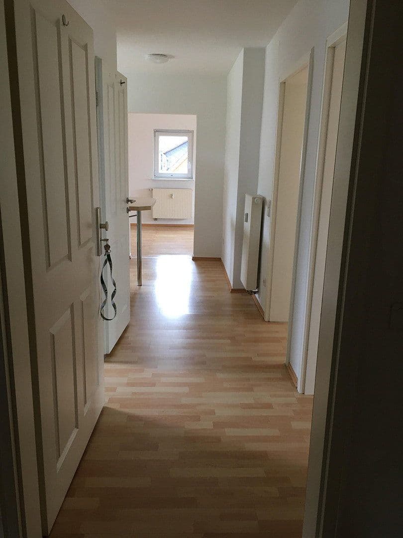 Prenájom bytu 3-izbový 62 m², Simmern/Hunsrück, Porýnie-Falcko Prenájom bytu 3-izbový 62 m², Simmern/Hunsrück, Porýnie-Falcko